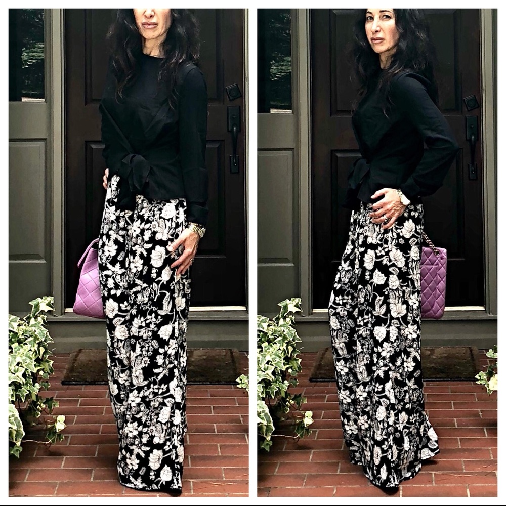 ✨LAST ONE✨Black wide leg floral print pants - Picture 6 of 7